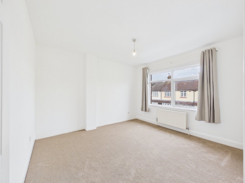 Images for Ashford, Surrey EAID:2640919782 BID:ASH