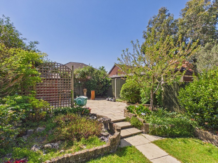 Images for Ashford, Surrey EAID:2640919782 BID:ASH