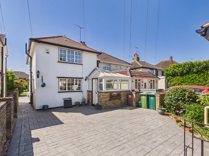 Images for Ashford, Surrey EAID:2640919782 BID:ASH