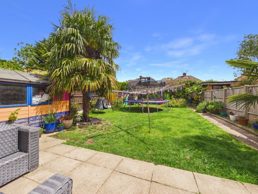Images for Ashford, Surrey EAID:2640919782 BID:ASH