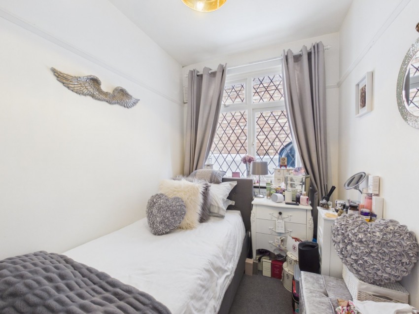 Images for Ashford, Surrey EAID:2640919782 BID:ASH