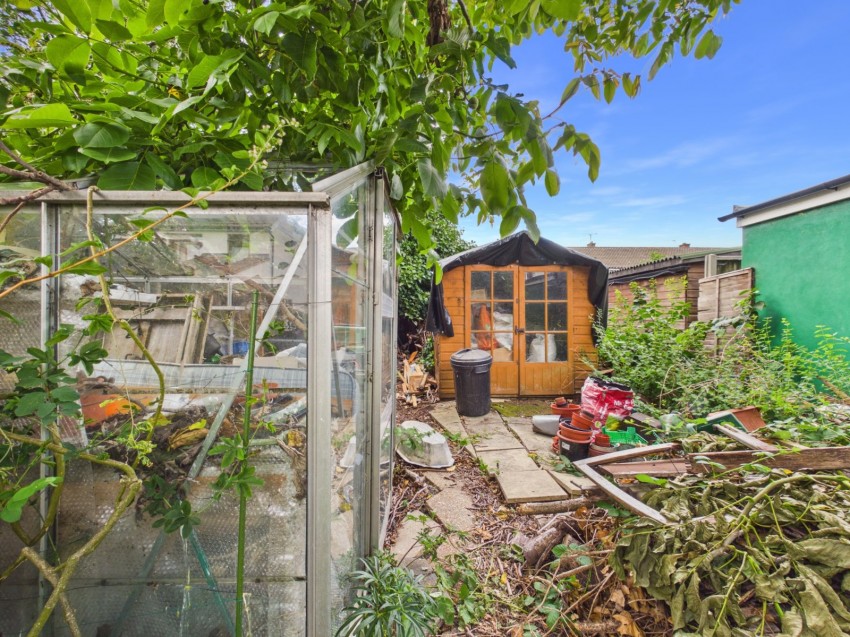 Images for Ashford, Surrey EAID:2640919782 BID:ASH