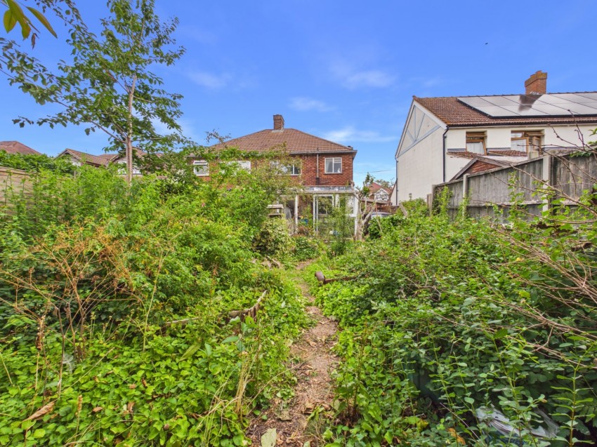 Images for Ashford, Surrey EAID:2640919782 BID:ASH