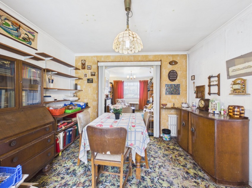 Images for Ashford, Surrey EAID:2640919782 BID:ASH