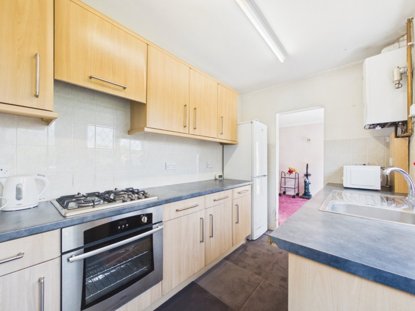 Images for Ashford, Surrey EAID:2640919782 BID:ASH