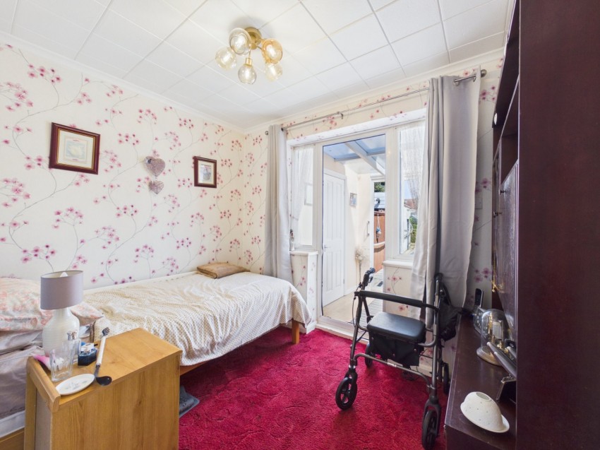 Images for Ashford, Surrey EAID:2640919782 BID:ASH