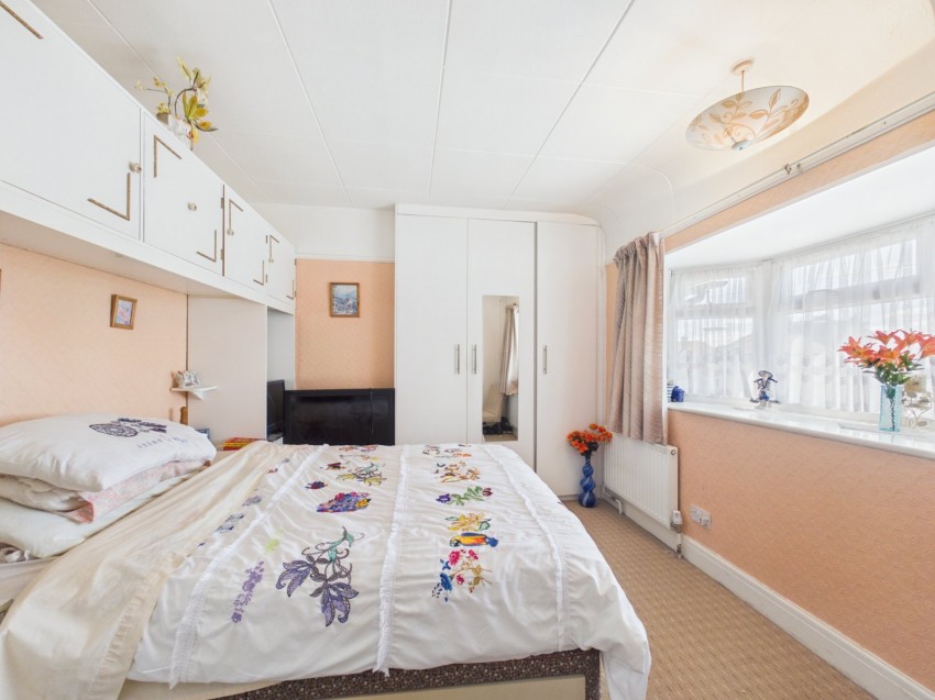Images for Ashford, Surrey EAID:2640919782 BID:ASH