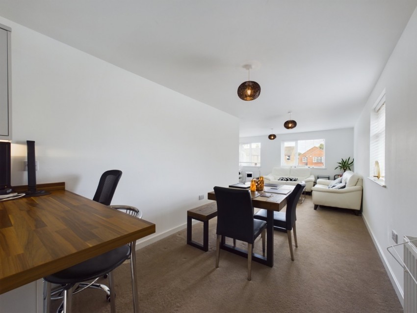 Images for Ashford, Surrey EAID:2640919782 BID:ASH