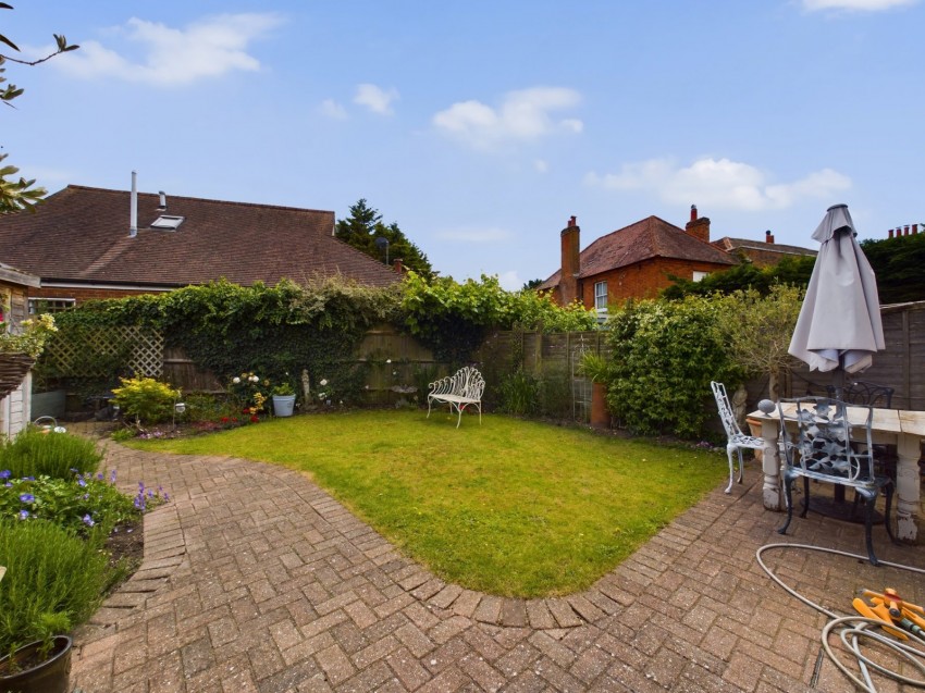 Images for Stanwell, Surrey EAID:2640919782 BID:ASH