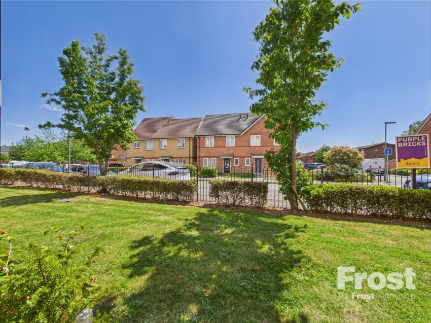 Images for Holywell Way, Stanwell, Middlesex EAID:2640919782 BID:ASL