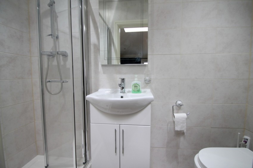 Images for Long Lane, 115 Long Lane, Stanwell, Middlesex EAID:2640919782 BID:ASL