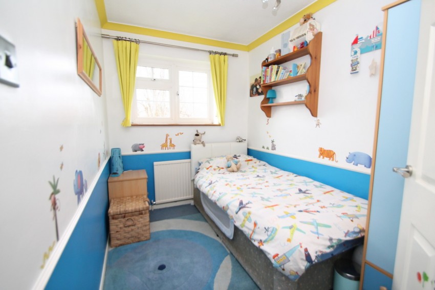 Images for Stanhope Heath, Stanwell, Staines-Upon-Thames, Middlesex EAID:2640919782 BID:ASL