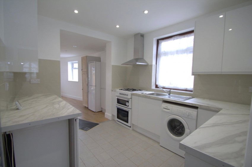 Images for Ashford, Middlesex EAID:2640919782 BID:ASL