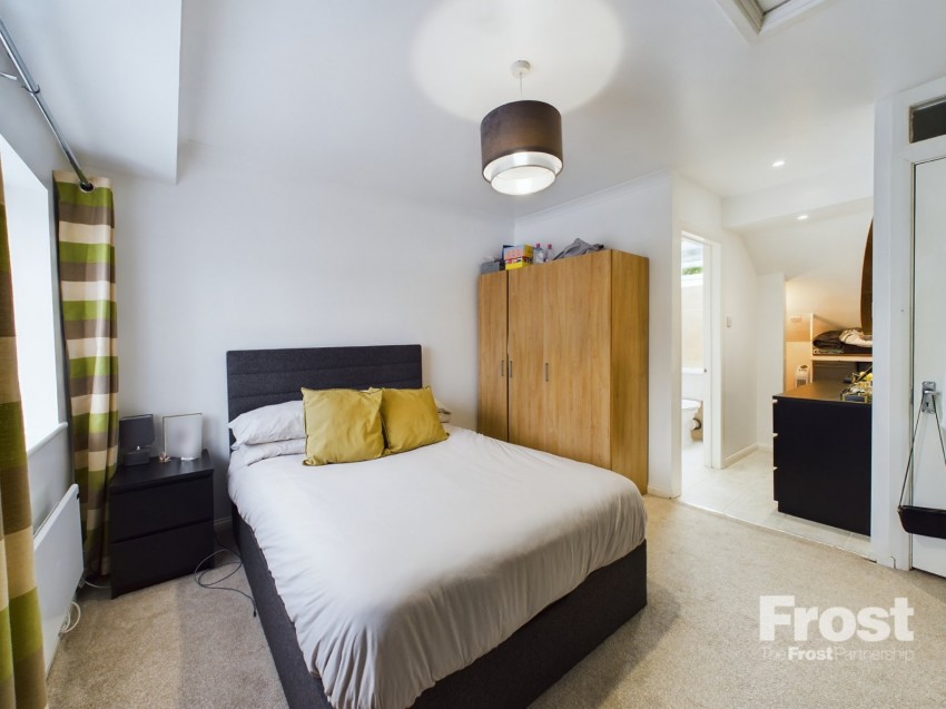 Images for Stanwell, Staines-upon-Thames, Surrey EAID:2640919782 BID:ASL