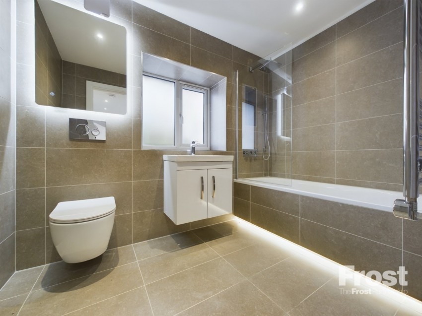 Images for Green Street, Sunbury-on-Thames, Surrey EAID:2640919782 BID:ASL