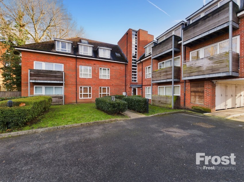 Images for Ashford, Surrey EAID:2640919782 BID:ASL