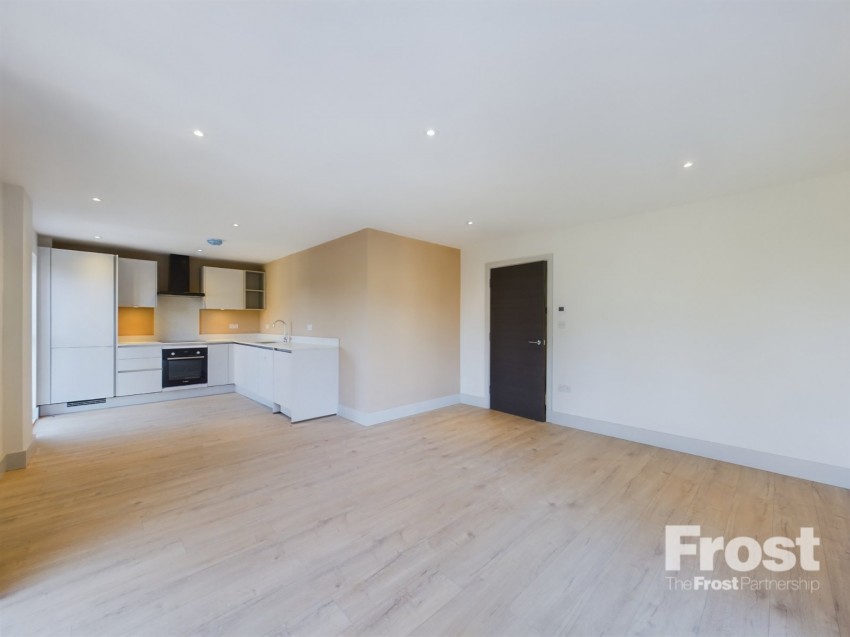 Images for Ashford, Surrey EAID:2640919782 BID:ASL