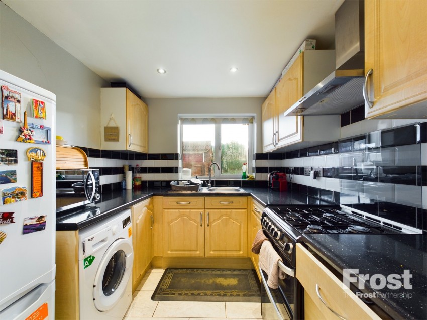 Images for Staines-upon-Thames, Surrey EAID:2640919782 BID:ASL