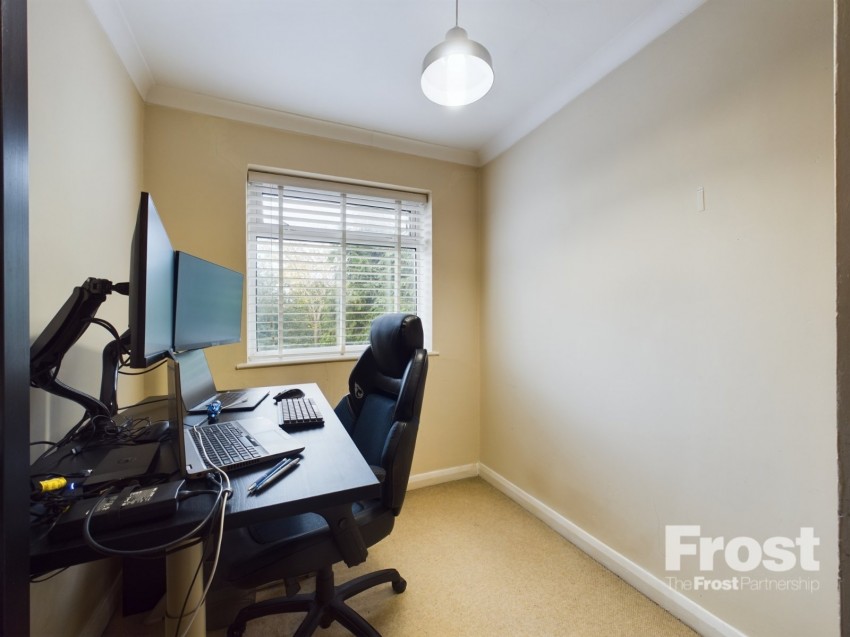 Images for Ashford, Surrey EAID:2640919782 BID:ASL