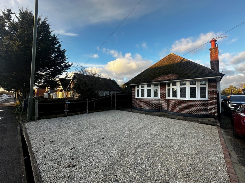 Images for Ashford, Surrey EAID:2640919782 BID:ASL