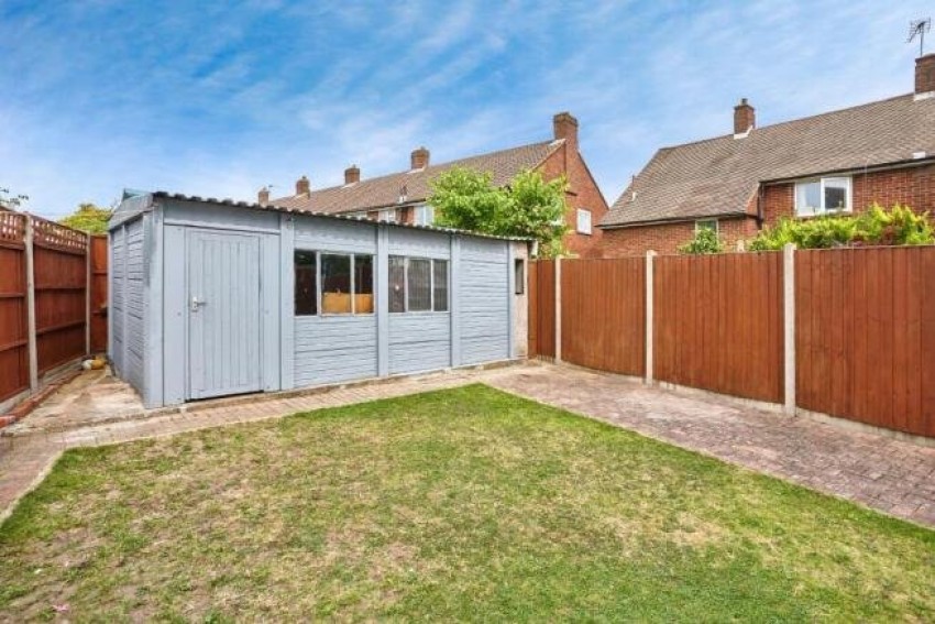 Images for Staines-upon-Thames, Surrey EAID:2640919782 BID:ASL