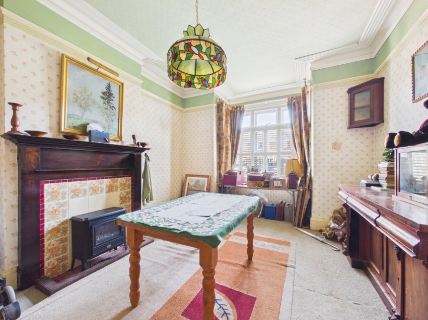 Images for Ashford, Surrey EAID:2640919782 BID:ASH