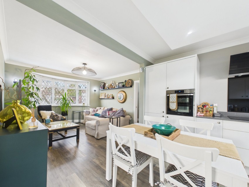 Images for Ashford, Surrey EAID:2640919782 BID:ASL