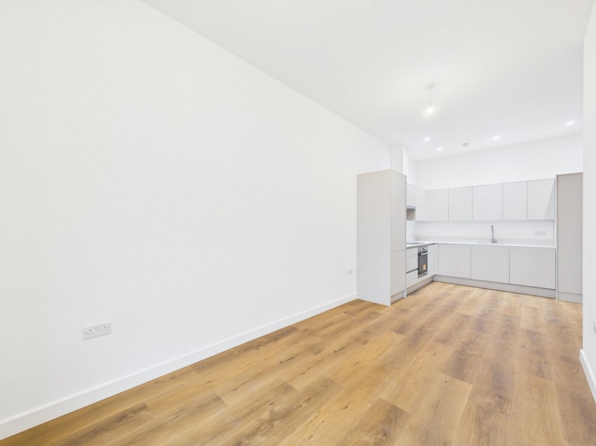 Images for The Causeway, Staines-Upon-Thames, Middlesex EAID:2640919782 BID:ASL