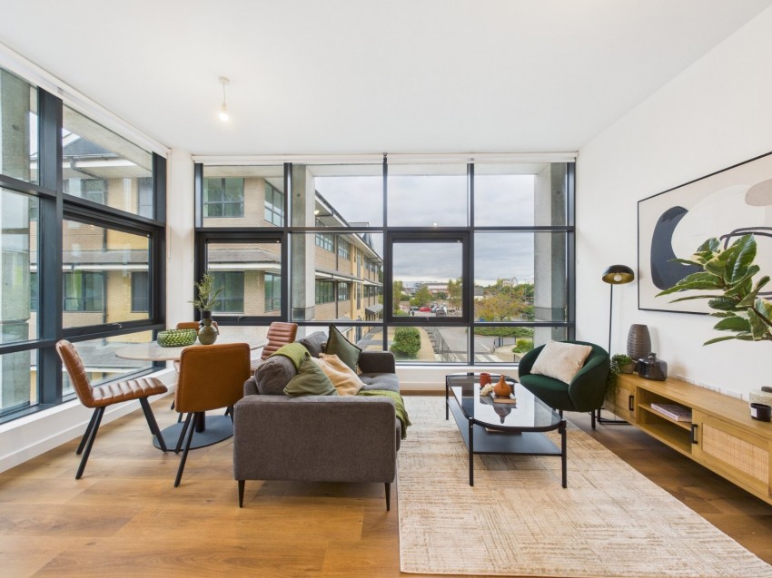 Images for The Causeway, Staines-Upon-Thames, Middlesex EAID:2640919782 BID:ASL