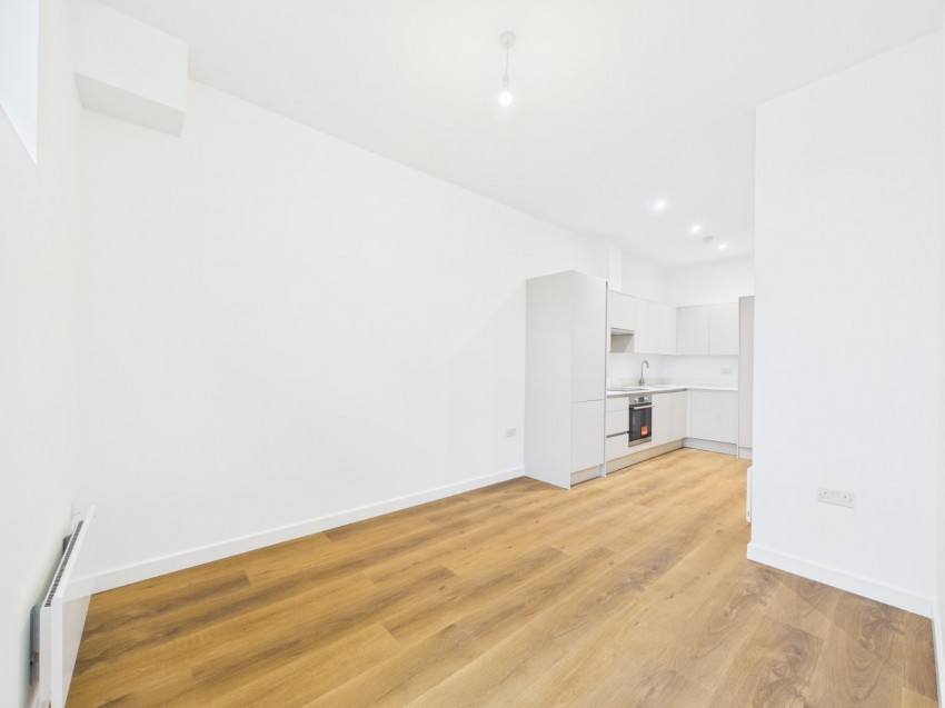 Images for The Causeway, Staines-Upon-Thames, Middlesex EAID:2640919782 BID:ASL