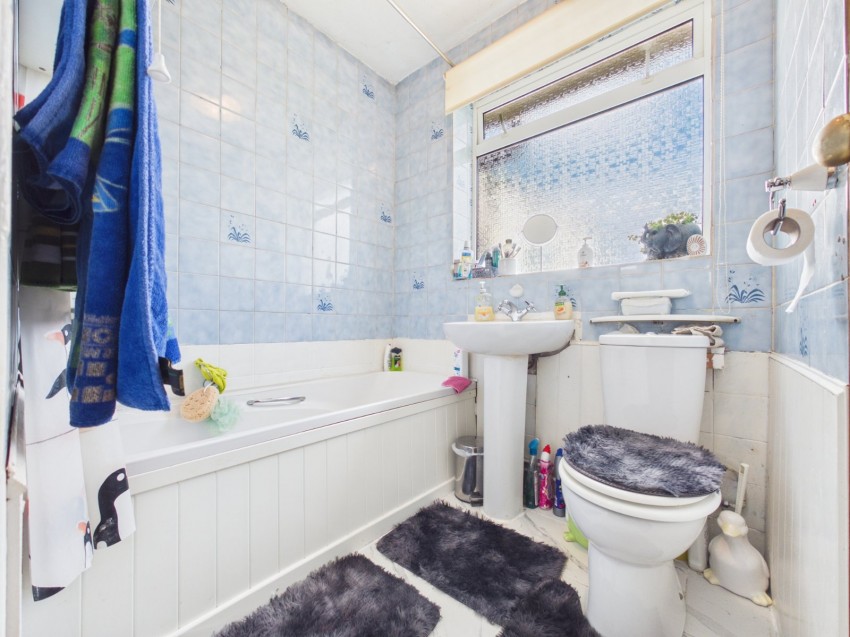 Images for Ashford, Surrey EAID:2640919782 BID:ASH