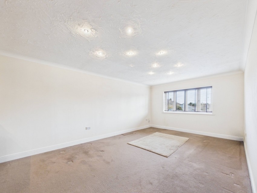 Images for Ashford, Surrey EAID:2640919782 BID:ASH