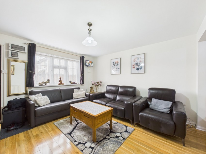 Images for Hounslow EAID:2640919782 BID:FEL