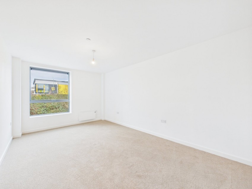 Images for Staines-upon-Thames, Surrey EAID:2640919782 BID:ASL