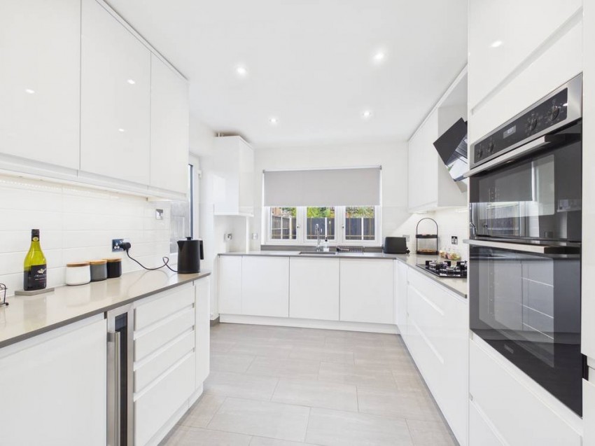 Images for Ashford, Surrey EAID:2640919782 BID:ASH