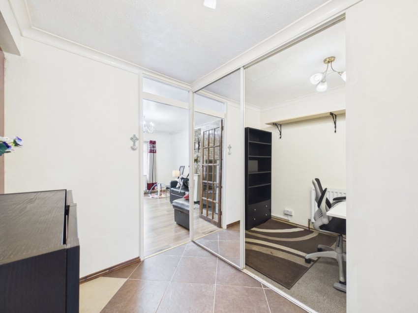 Images for Stanwell, Staines-upon-Thames, Surrey EAID:2640919782 BID:ASL