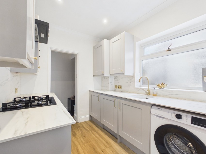 Images for Ashford, Surrey EAID:2640919782 BID:ASH