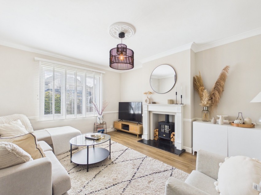Images for Ashford, Surrey EAID:2640919782 BID:ASH