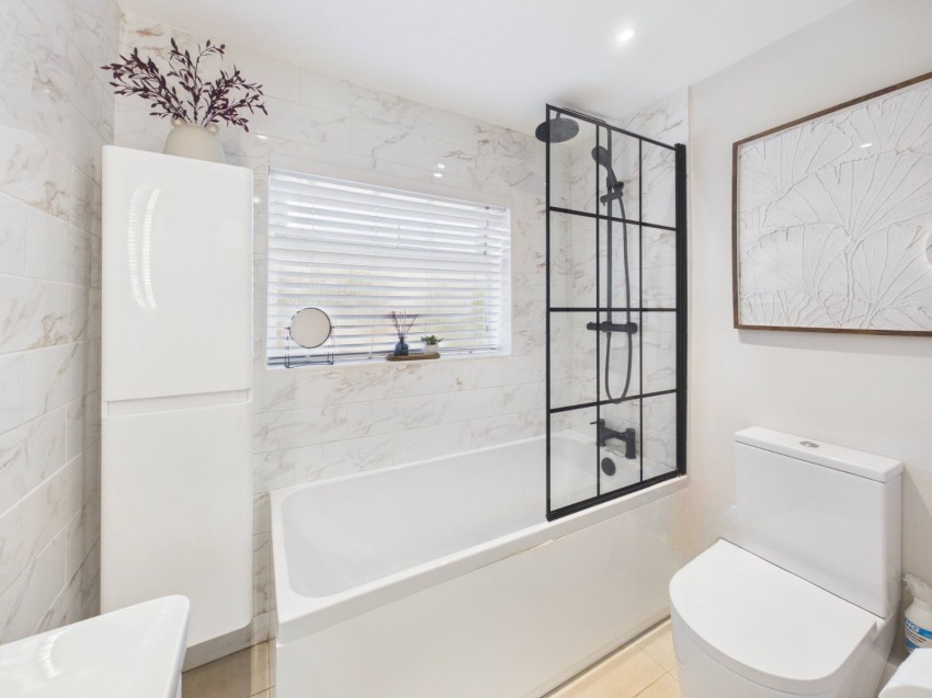 Images for Ashford, Surrey EAID:2640919782 BID:ASH