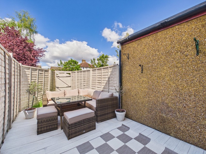 Images for Ashford, Surrey EAID:2640919782 BID:ASH