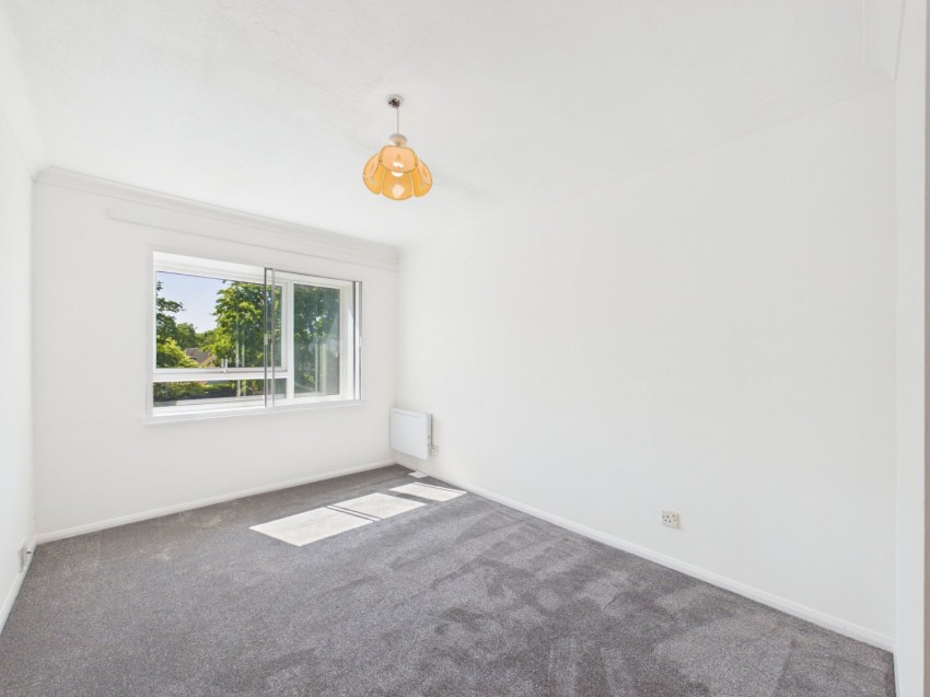 Images for Ashford, Surrey EAID:2640919782 BID:ASL