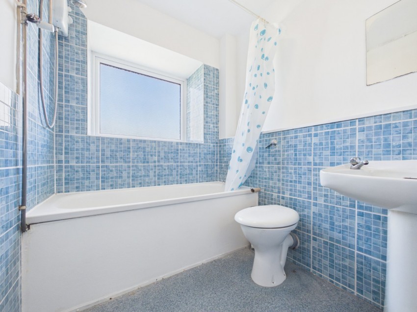 Images for Ashford, Surrey EAID:2640919782 BID:ASL