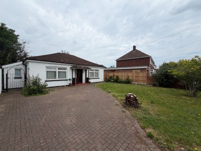 Sunbury-on-Thames, Surrey - EAID:2640919782, BID:ASL