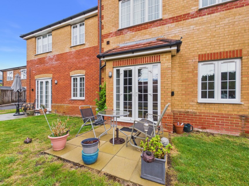 Images for Ashford, Surrey EAID:2640919782 BID:ASH