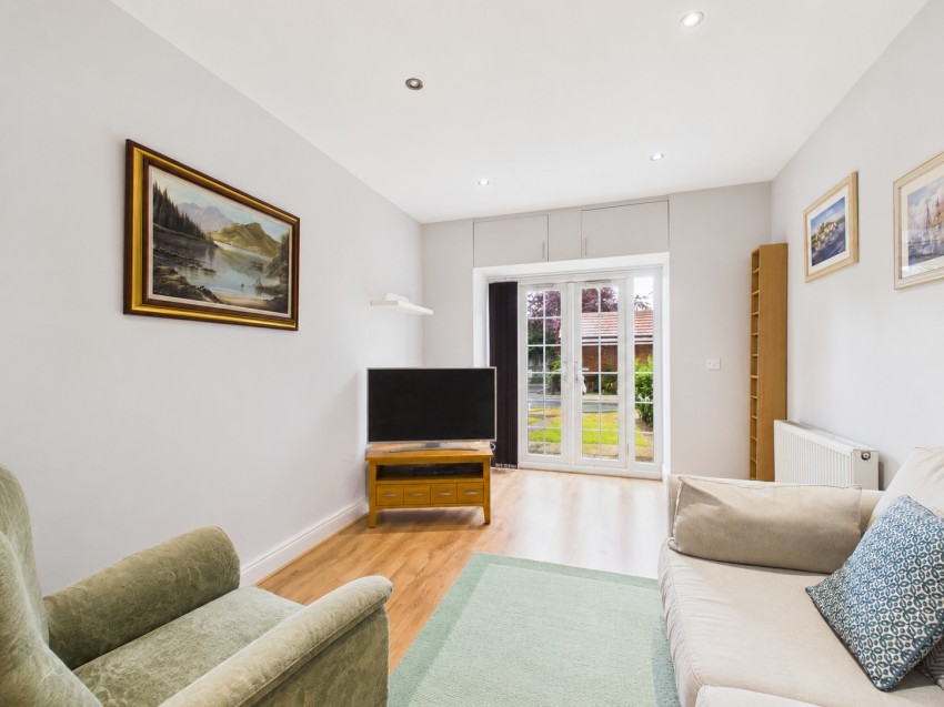 Images for Ashford, Surrey EAID:2640919782 BID:ASH