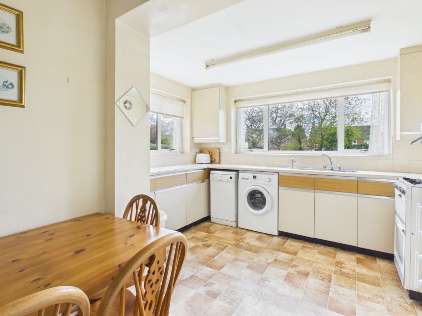 Images for Beaconsfield, Buckinghamshire EAID:2640919782 BID:BEA