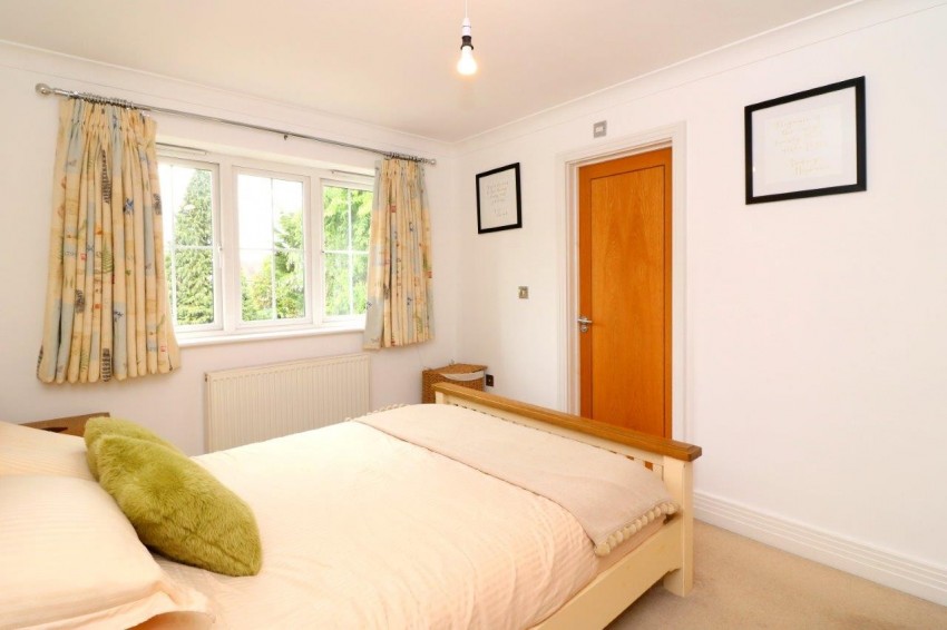 Images for Cherry Tree Road, Beaconsfield, Buckinghamshire EAID:2640919782 BID:BEA