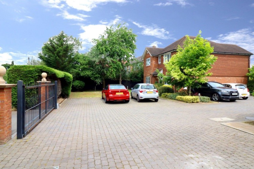 Images for Cherry Tree Road, Beaconsfield, Buckinghamshire EAID:2640919782 BID:BEA