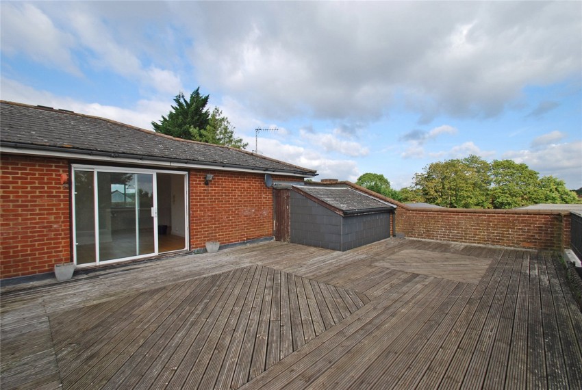 Images for Holtspur Top Lane, Beaconsfield EAID:2640919782 BID:BEA