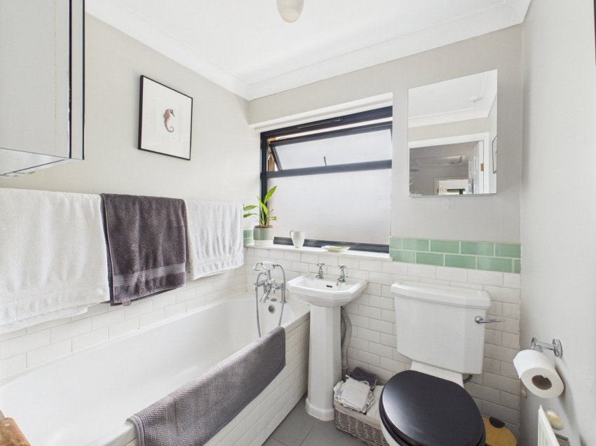 Images for Beaconsfield EAID:2640919782 BID:BEA